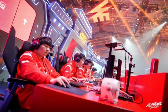 尤其是在阵 尤其是在阵