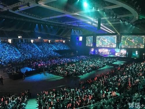 更加平衡的 更加平衡的