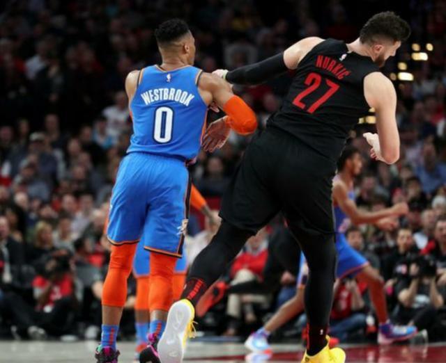 了对方中场 了对方中场